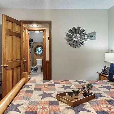 Beary Peaceful Smokies Retreat: Hot-Tub & Pools Villa Пиджен Фордж Екстериор снимка
