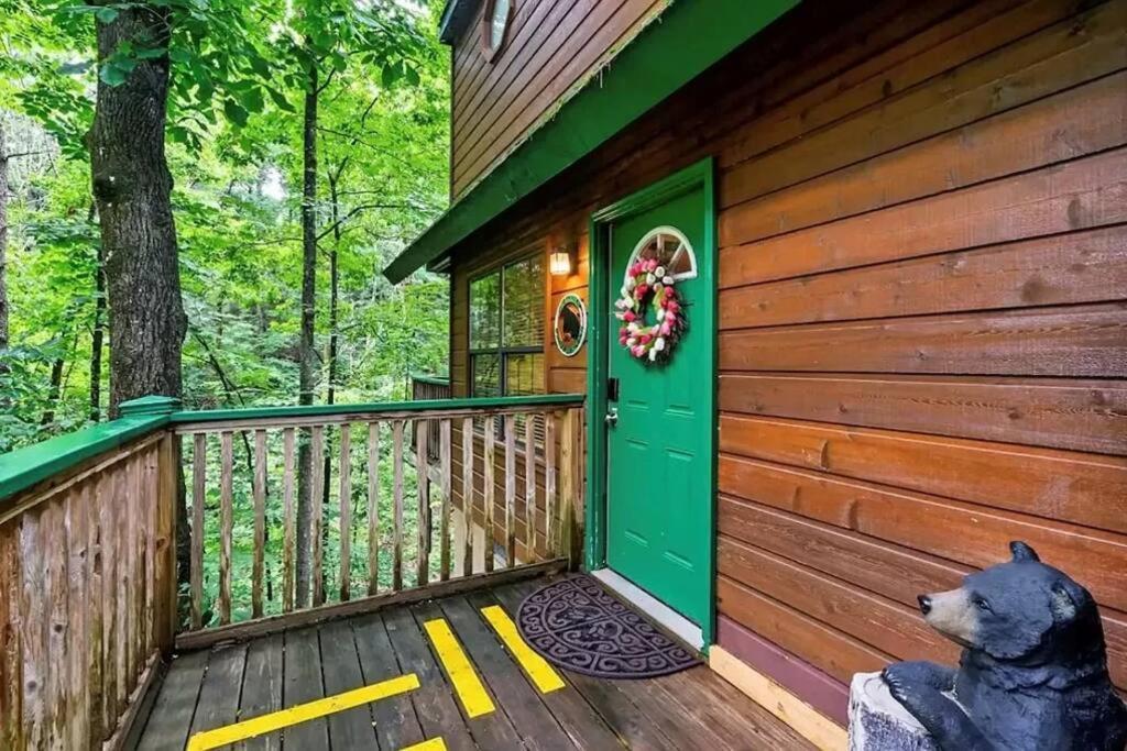 Beary Peaceful Smokies Retreat: Hot-Tub & Pools Villa Пиджен Фордж Екстериор снимка